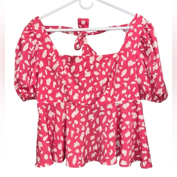Krush Tops - Women’s Krush Pink Patterned Blouse.